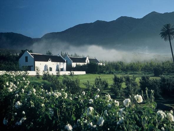 Jan Harmsgat Country House - exterior + location